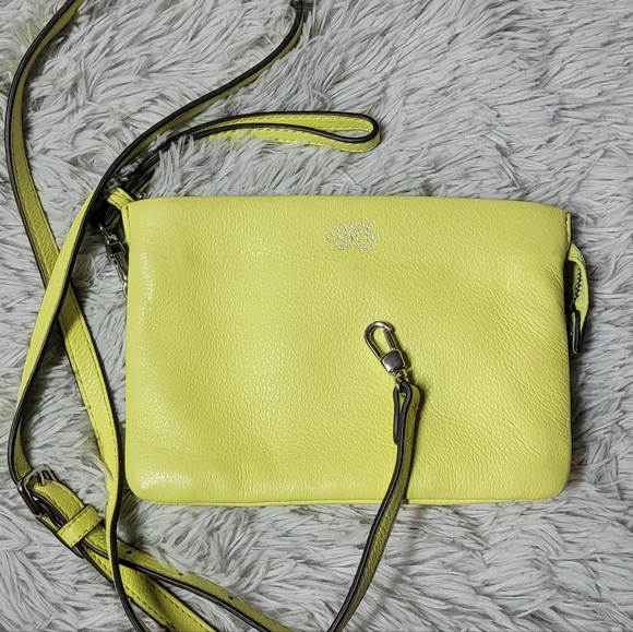 Vince Camuto Clutch with Strap - Picture 3 of 15